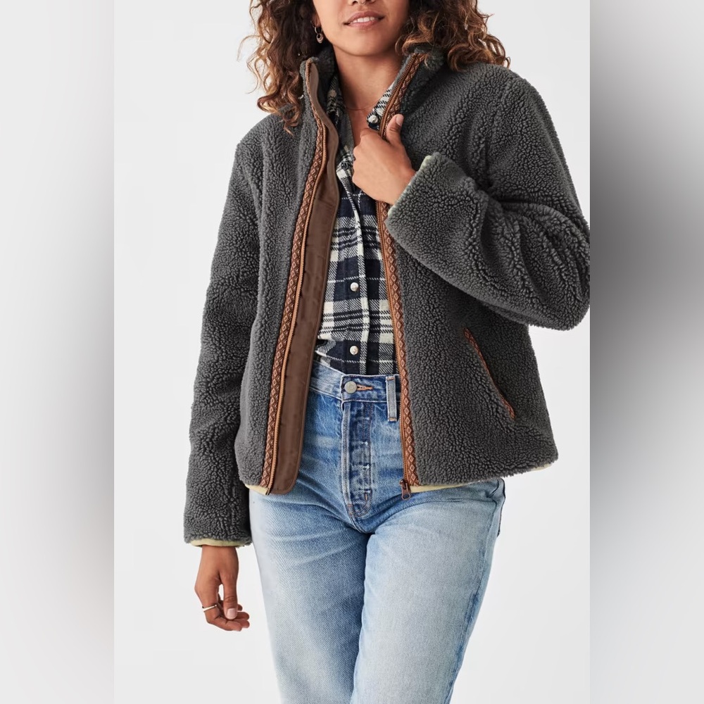 Faherty Asbury High Pile Fleece ~ Gray, Medium